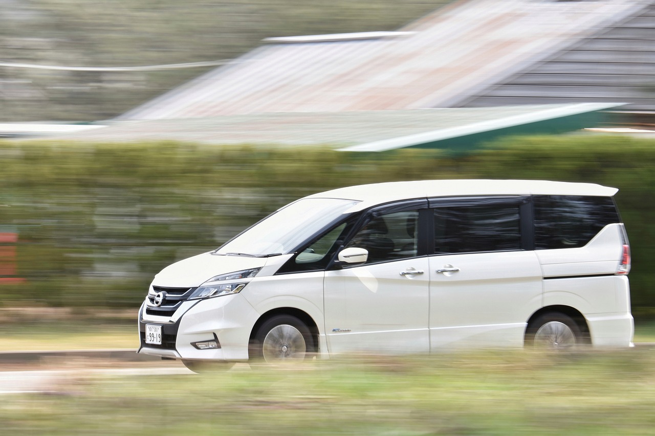 去年乘用車銷量概覽，市場趨勢深度解析